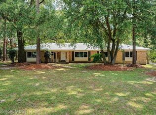 3000 Crabtree Ln E, Mobile, AL 36618