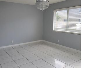 2721 Avenue S APT B4, Riviera Beach, FL 33404