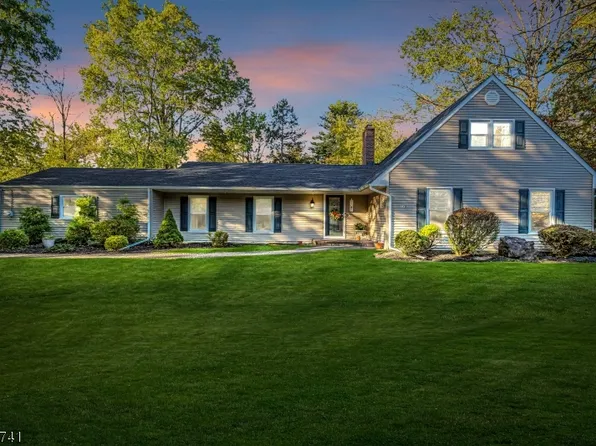 1109 Concord Dr, Bridgewater Twp., NJ 08807