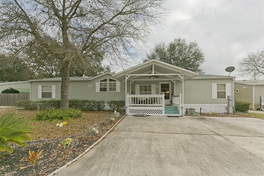 1st image of 309 Shady Oak Cir