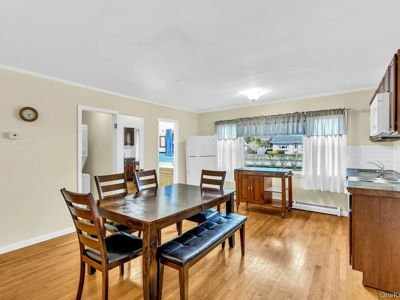 1 bed, 1.5 bath, 700 sqft, $2,500 — Photo 3