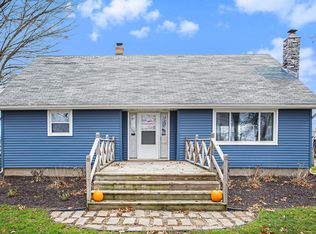 13251 E Baseline Rd, Hickory Corners, MI 49060