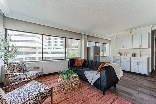 VIVO Living Baltimore Photo 1