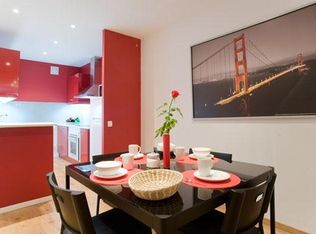 60 Danforth Ln, West Hartford, CT 06110