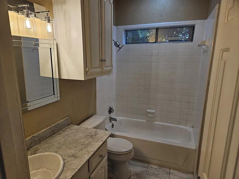 3412 McFarlin Blvd #E — Photo 7
