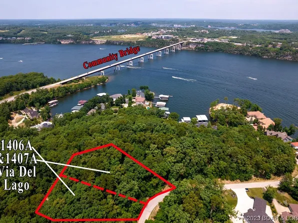 1407A-1406A Via Del Lago Dr, Sunrise Beach, MO 65079
