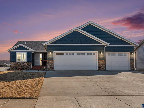 4021 S Appollonia Ct, Sioux Falls, SD 57110