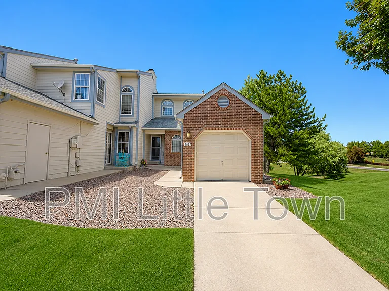 8687 W Plymouth Ave — Photo 2