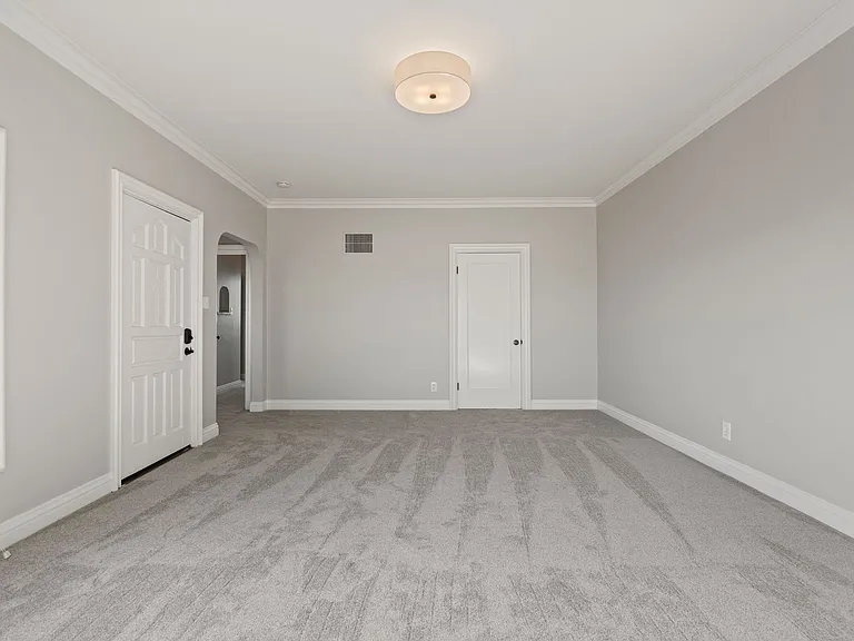 1703 E Cliff Dr #4 — Photo 22