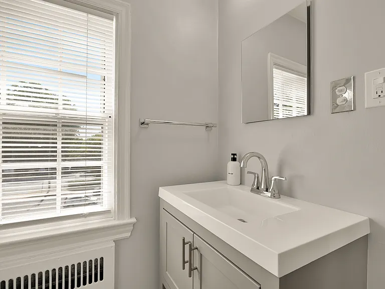 5135 Massachusetts Ave — Photo 5