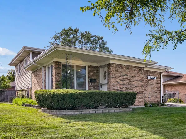 16472 Terry Ln, Oak Forest, IL 60452
