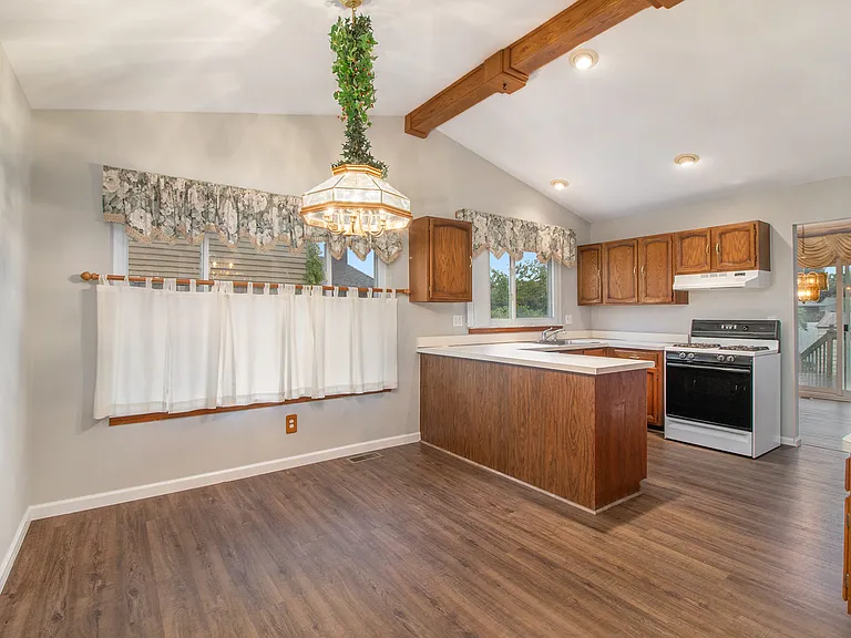 42315 Hanford Rd — Photo 5