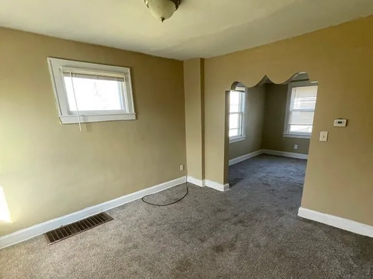 3236 Walnut St — Photo 7