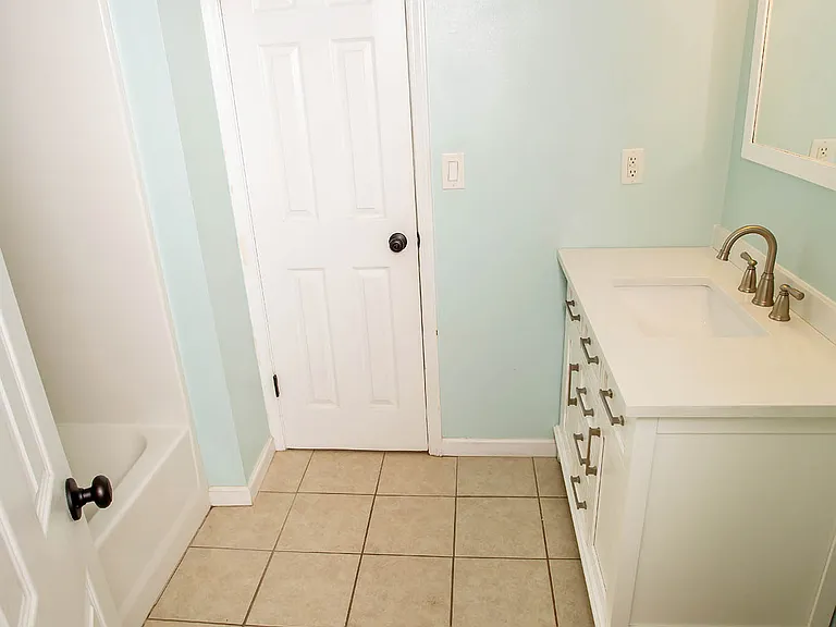 4641 Anastasia Ct SE — Photo 22