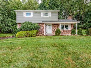 4829 Crowfoot Rd, Murrysville, PA