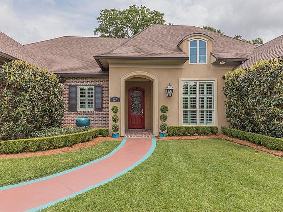 2nd image of 229 English Gardens Pkwy