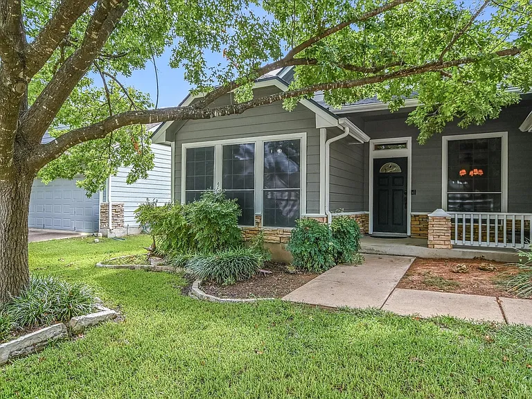 8617 Little Laura Dr — Photo 2