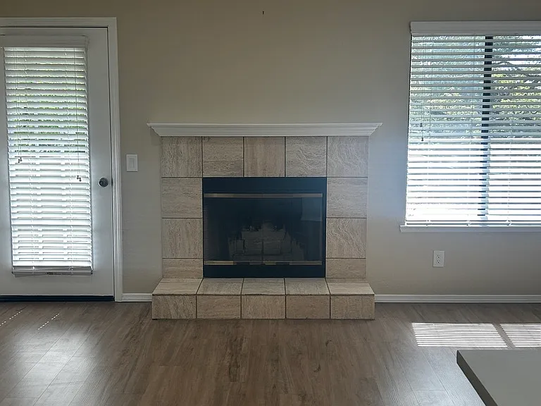 Summer Place Apartments — Photo 45