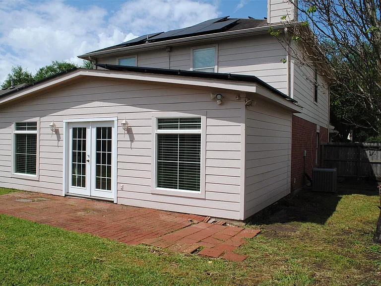 3910 Starbridge Pointe Ln — Photo 38
