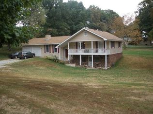 12267 Chinquapin St, Cassville, MO 65625
