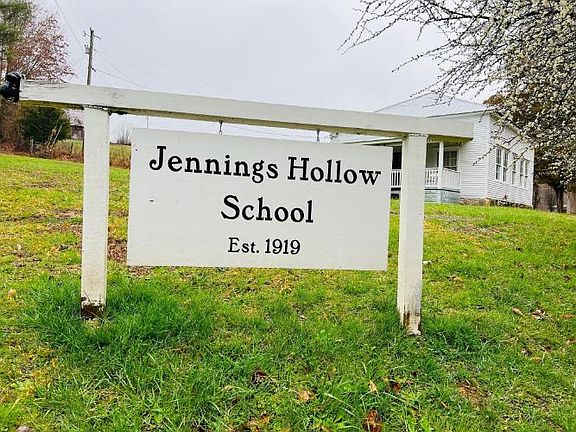 2nd image of 309 Jennings Hollow Rd