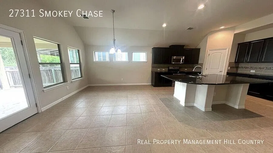 Coming Soon! 27311 Smokey Chase - Spacious 3-Bedroom Home with Loft Game Room and Covered Patio — Photo 4