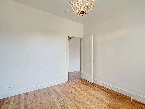 2nd image of 2842 N Whipple St #3A