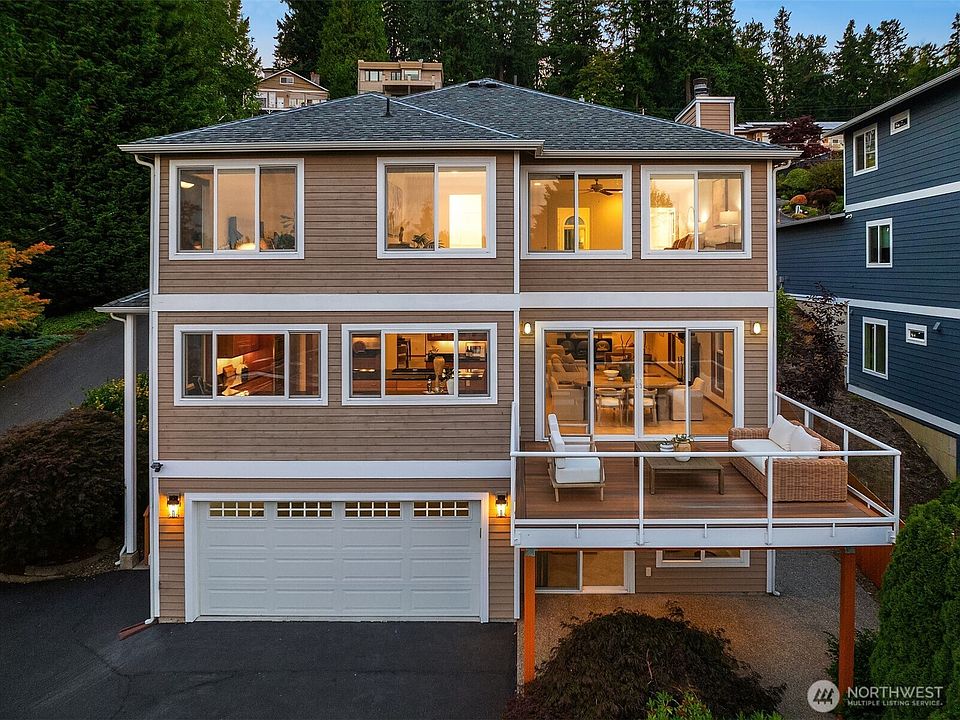 1st image of 8533 NE Juanita Drive