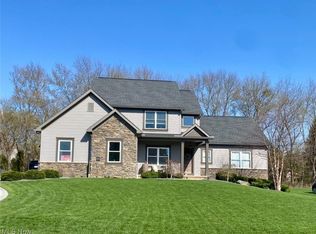 8588 Catarina Pl, Poland, OH
