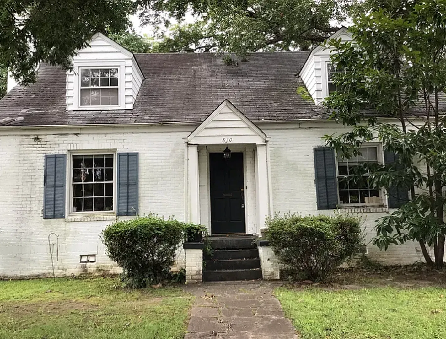 810 Glenwood Ave — Photo 1