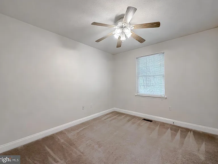 46231 Sylvan Ct — Photo 18