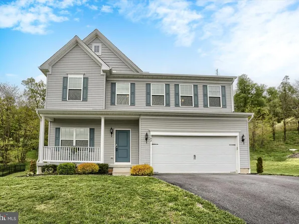 542 Sandpiper Ln, New Cumberland, PA 17070