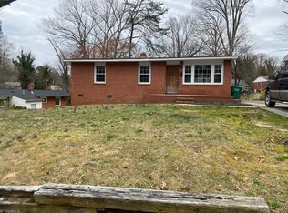612 Ashburn St, High Point, NC 27260