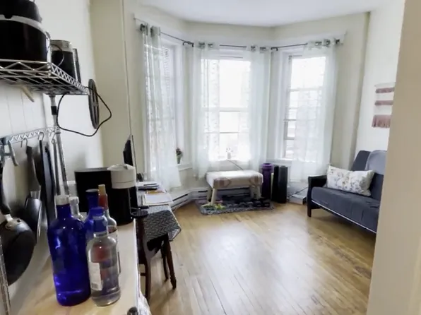 881 Huntington Ave, Boston, MA