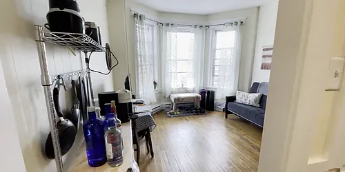 881 Huntington Ave Photo 1
