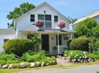 21 Towpath Rd, Stillwater, NY 12170