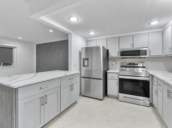 527 Brittany K, Delray Beach, FL 33446