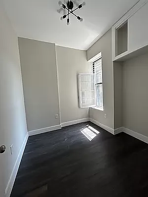 Rented by Dream Space Realty | media 25