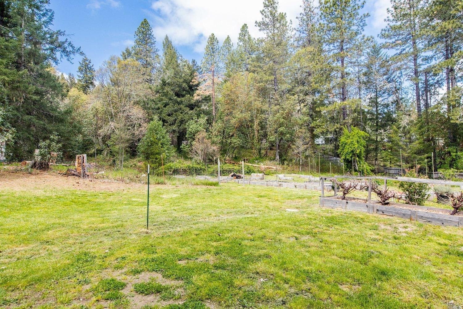 710 Rd, Laytonville, CA 95454 Zillow