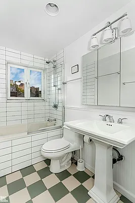 Rented by Brown Harris Stevens | media 16