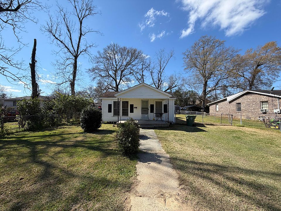1st image of 107 Short Royal St