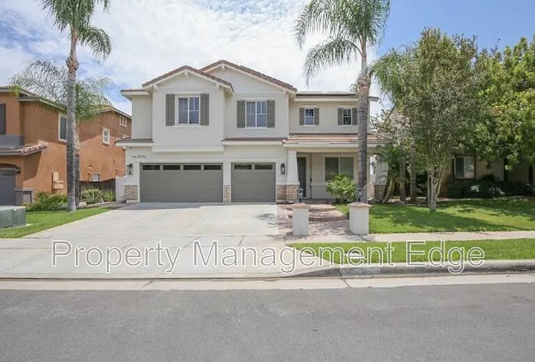 33916 Verbena Ave — Photo 1
