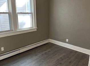670 Strong Ave APT A, Elkhart, IN 46514