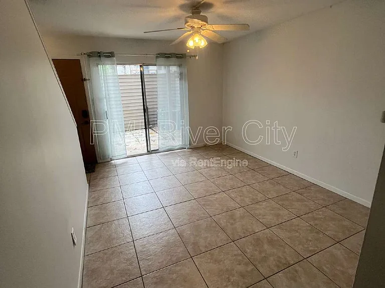 2300 Twelve Oaks Dr #F2 — Photo 9