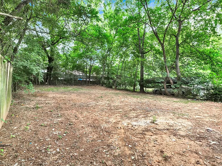 2910 Wilson Dr NW — Photo 18
