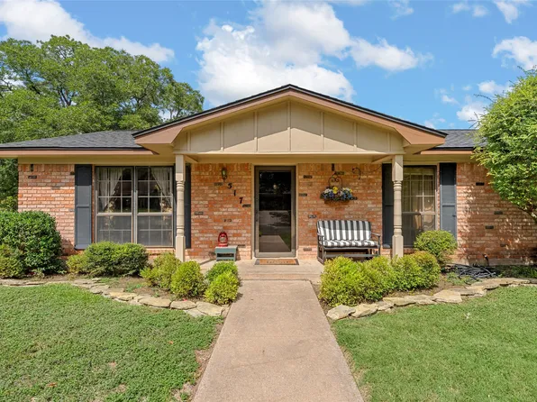 517 Topeka Dr, Woodway, TX 76712