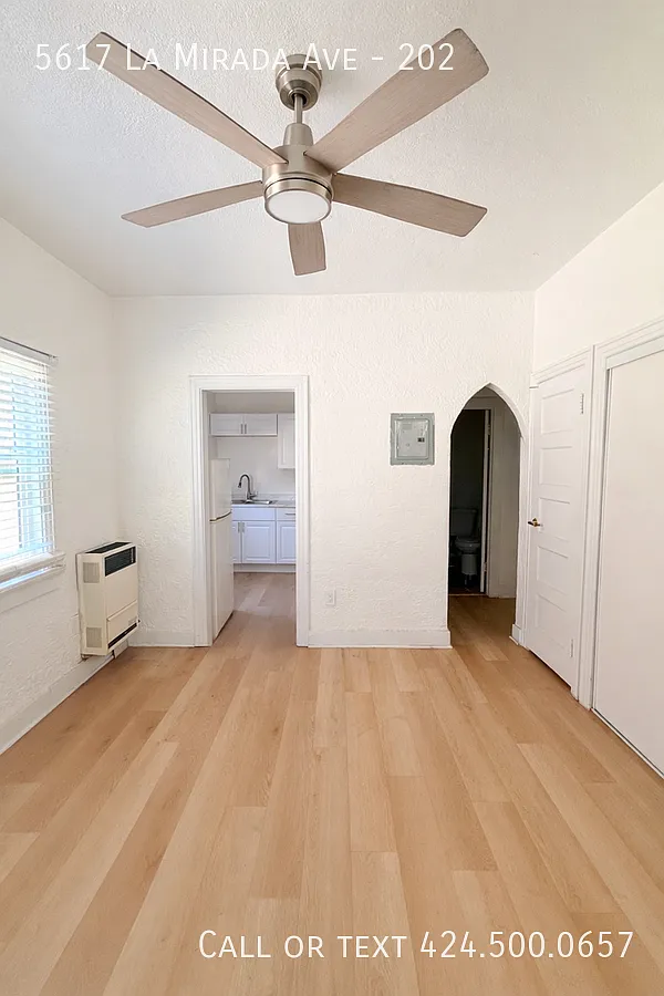 Floor plan 202