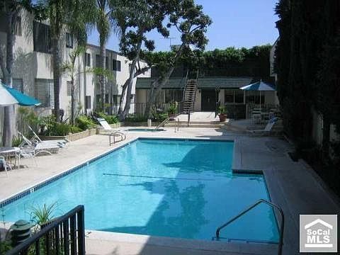 1st image of 968 Larrabee St APT 109
