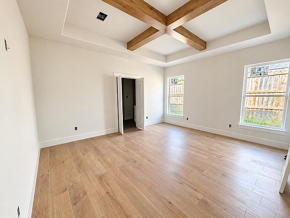 4th image of 1280 Kalas Cir