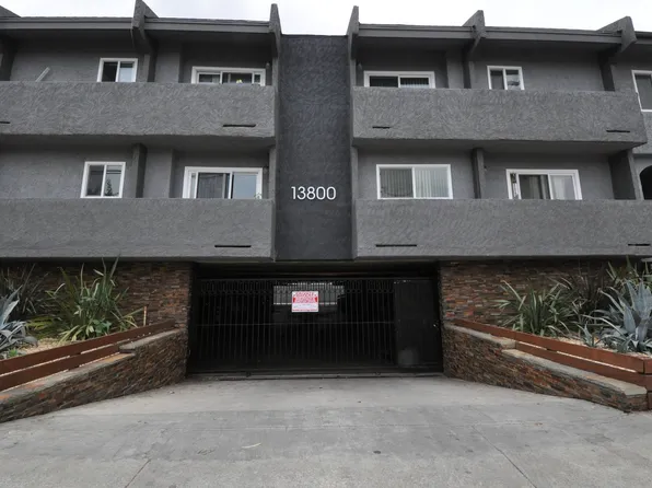 13800, 13800 Sherman Way APT 102, Van Nuys, CA 91405